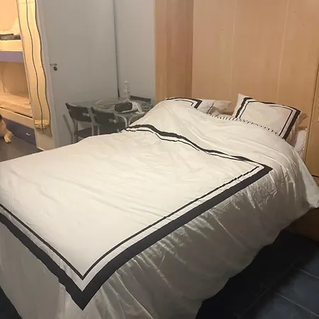 Avec Jardin Au Coeur De La Pinede De Apartamento *