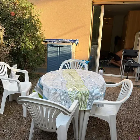 Avec Jardin Au Coeur De La Pinede De